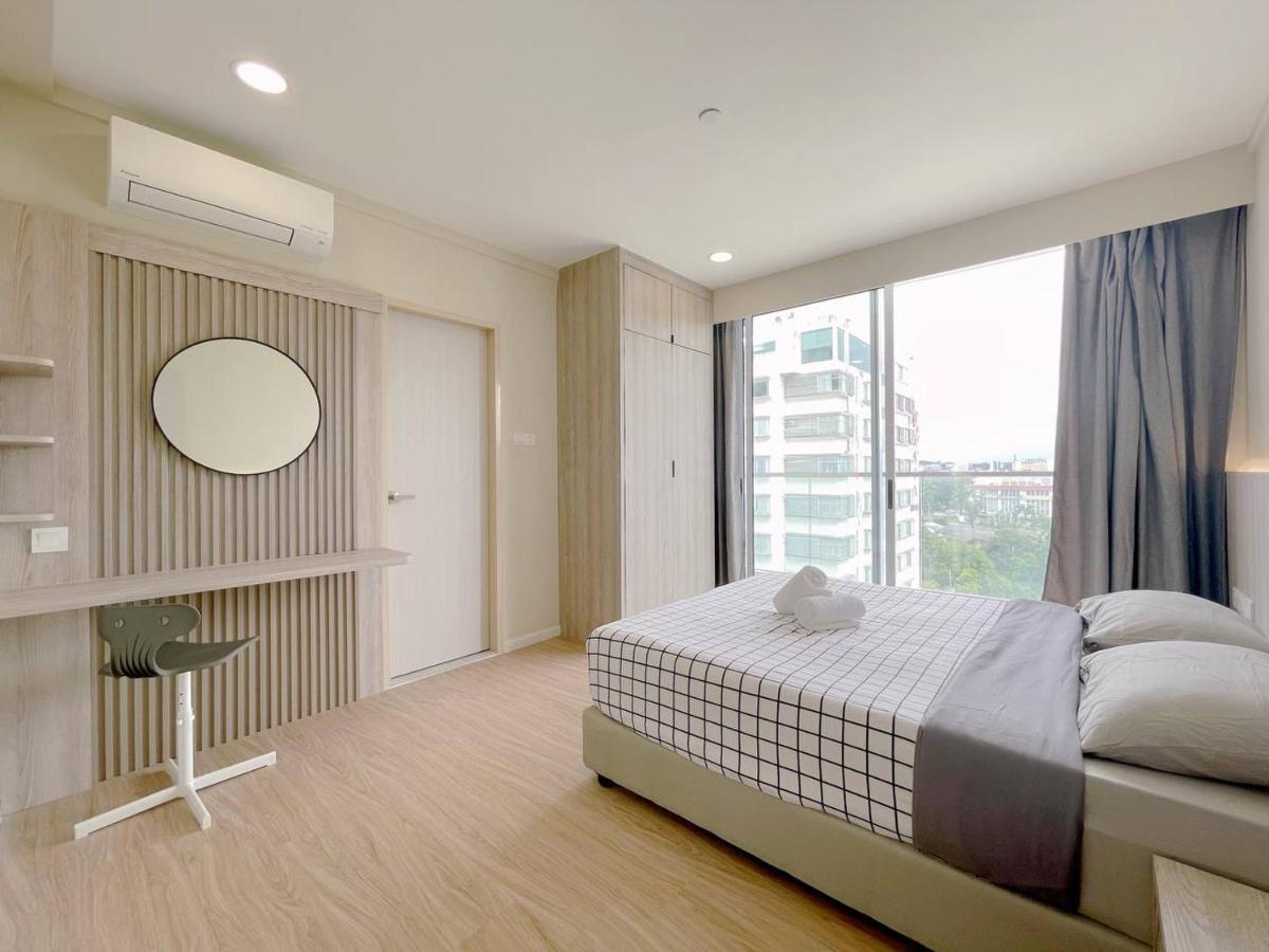 Queensland Suites At Aru Suites, Kota Kinabalu Ngoại thất bức ảnh