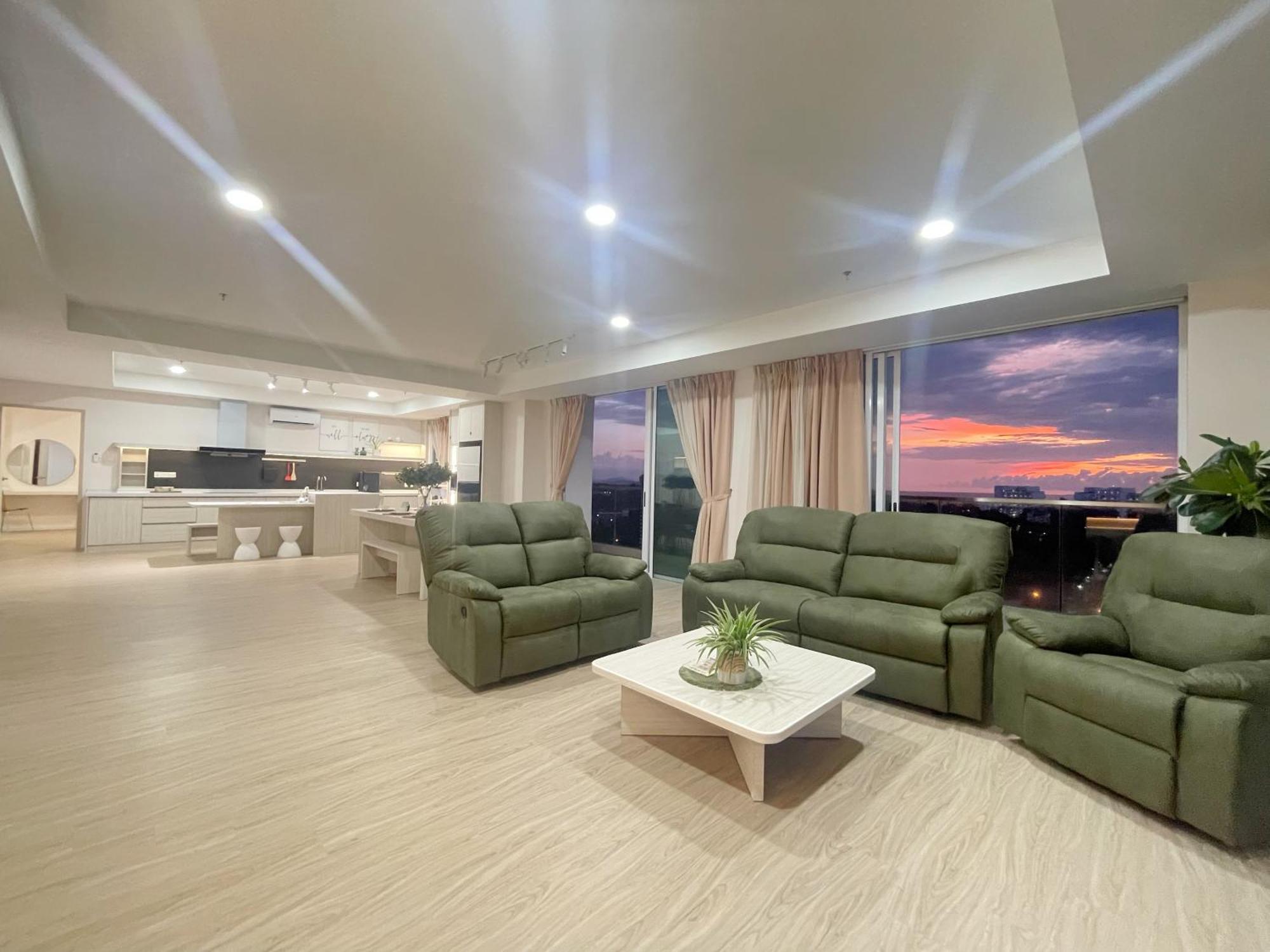 Queensland Suites At Aru Suites, Kota Kinabalu Ngoại thất bức ảnh
