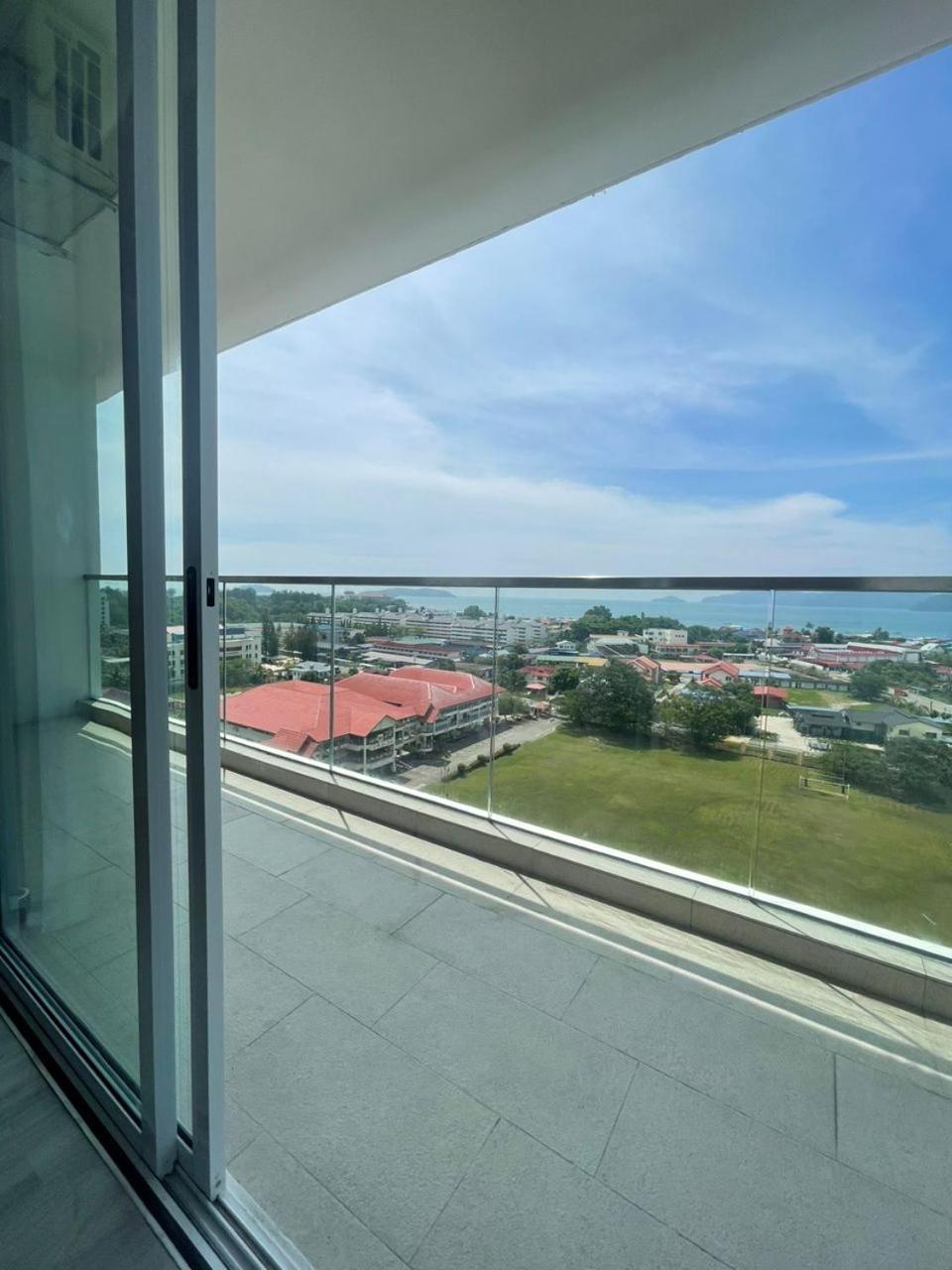 Queensland Suites At Aru Suites, Kota Kinabalu Ngoại thất bức ảnh